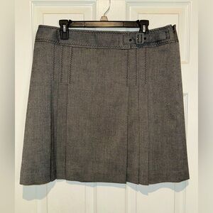 Ann Taylor LOFT Grey Wool Skirt. Size 16